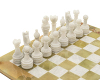 Alghero onyx- och marmorschackset