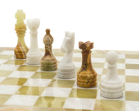 Alghero onyx- och marmorschackset