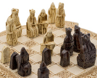 Isle of Lewis kompakt keltiskt schackset 22,9 cm i elfenbensfärg