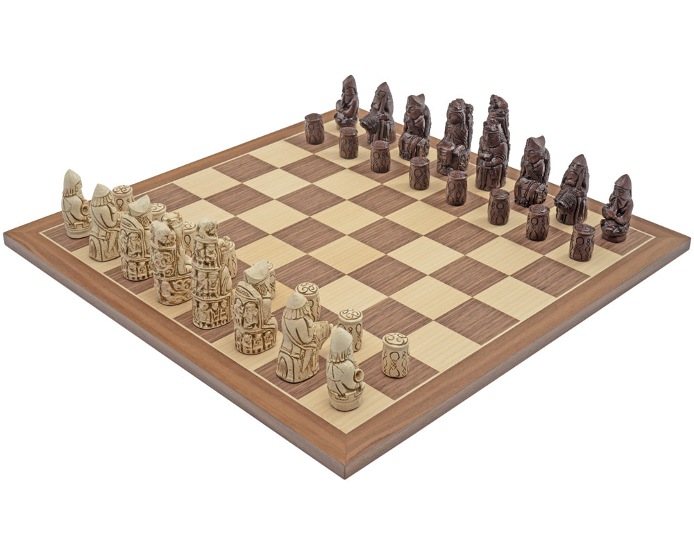 Berkeley Chess medeltida Schackset i russet och valnöt
